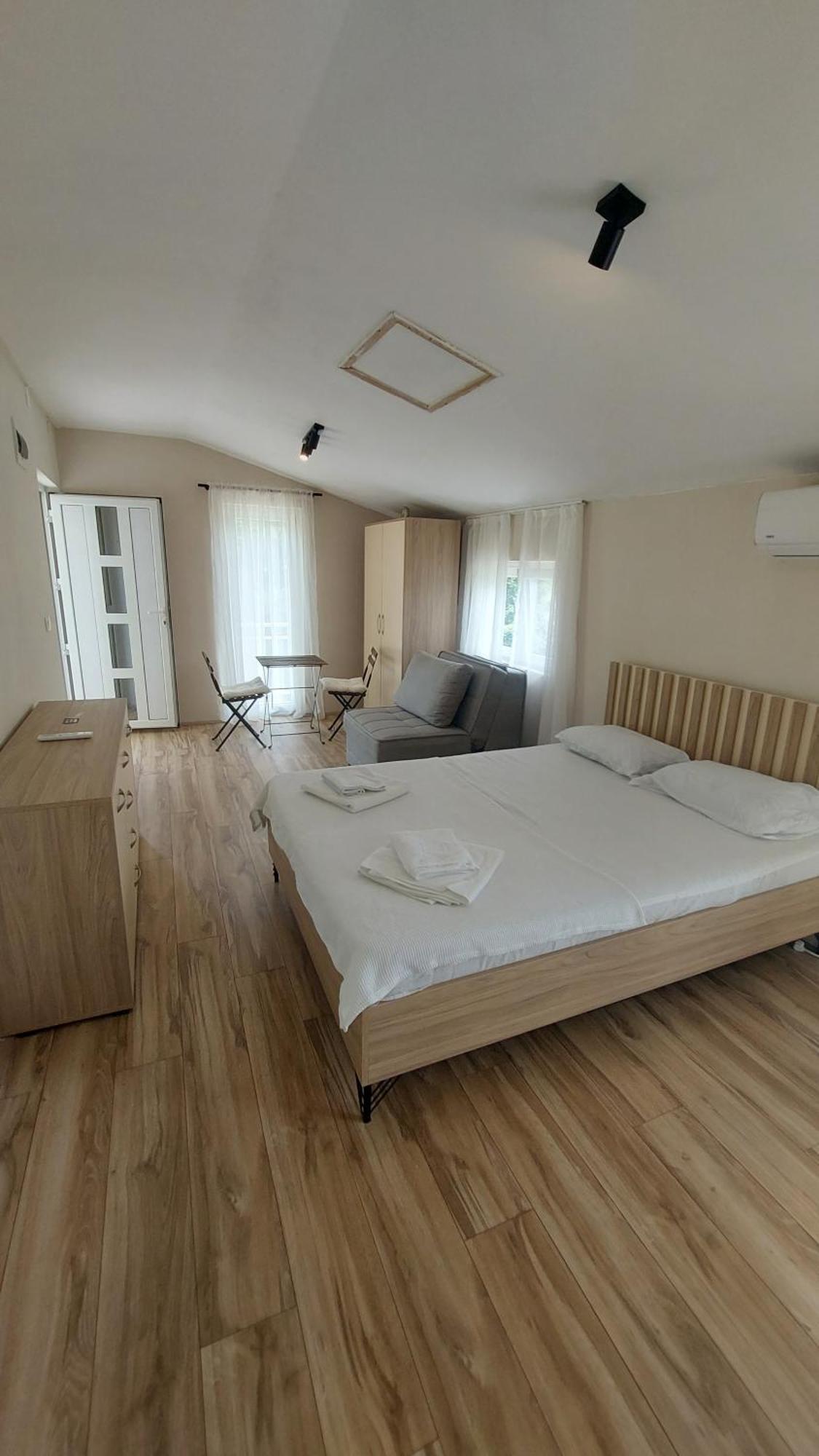 Superb Apartments Virpazar Dış mekan fotoğraf